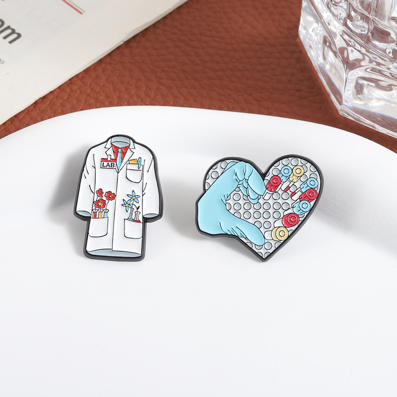 Hanreshe 血液学試験管エナメルピン医療花柄白衣白衣医 - Medical Lab Logo のレビューと価格